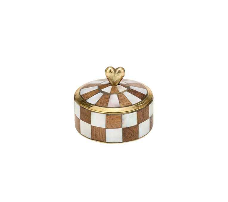 HEART CIRCUS